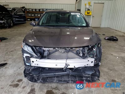 Piąte zdjęcie samochodu w środku: 2022 TOYOTA CAMRY XLE VIN:4T1F31AK7NU573724 - miniatura