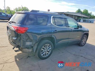 Trzecie zdjęcie samochodu z tyłu: 2018 GMC ACADIA SLE VIN:1GKKNLLA8JZ199848 - miniatura
