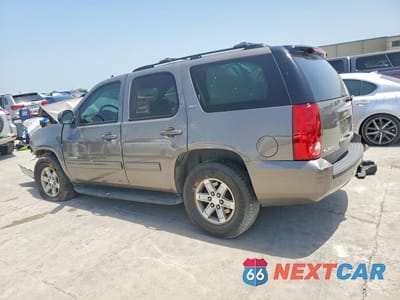Drugie zdjęcie samochodu z przodu: 2013 GMC YUKON SLT VIN:1GKS1CE01DR177680 - miniatura