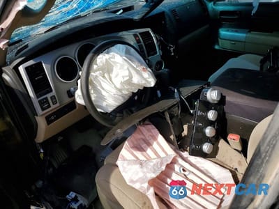 Zdjęcie 8 z 12 samochodu: 2007 TOYOTA TUNDRA DOUBLE CAB SR5 VIN:5TBBV54117S457264 - miniatura