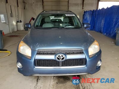 Piąte zdjęcie samochodu w środku: 2011 TOYOTA RAV4 LIMITED VIN:2T3DF4DV4BW095237 - miniatura