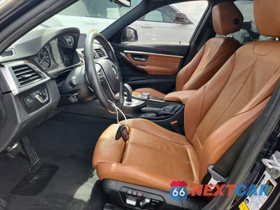 Zdjęcie 7 z 12 samochodu: 2017 BMW 330 XI VIN:WBA8D9G38HNU66038 - miniatura
