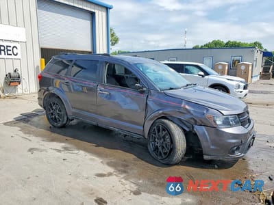 Czwarte zdjęcie samochodu z boku: 2017 DODGE JOURNEY SXT VIN:3C4PDCBG2HT554766 - miniatura