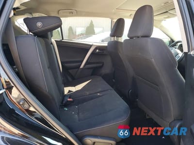 Zdjęcie 11 z 13 samochodu: 2018 TOYOTA RAV4 XLE VIN:2T3RFREV0JW804732 - miniatura