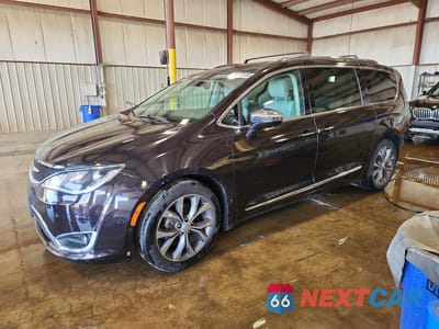 2017 CHRYSLER PACIFICA LIMITED 2C4RC1GG1HR608490 - główne zdjęcie licytacji z USA - miniatura