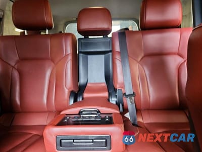 Zdjęcie 10 z 13 samochodu: 2017 LEXUS LX 570 VIN:JTJHY7AX6H4234709 - miniatura