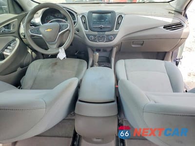 Zdjęcie 8 z 13 samochodu: 2018 CHEVROLET MALIBU LS VIN:1G1ZB5ST1JF210281 - miniatura