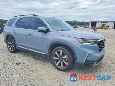 Czwarte zdjęcie samochodu z boku: 2025 HONDA PILOT TOURING VIN:5FNYG1H76SB007755 - miniatura