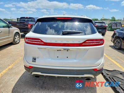 Zdjęcie 6 z 12 samochodu: 2019 LINCOLN MKC SELECT VIN:5LMCJ2D99KUL51542 - miniatura