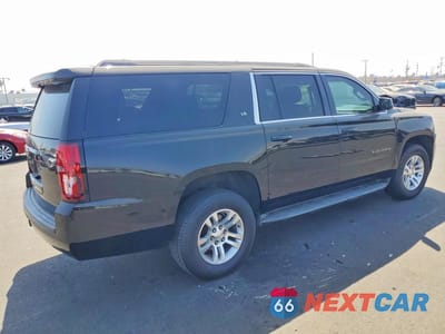 Trzecie zdjęcie samochodu z tyłu: 2015 CHEVROLET SUBURBAN C1500 LS VIN:1GNSCHKC0FR156816 - miniatura