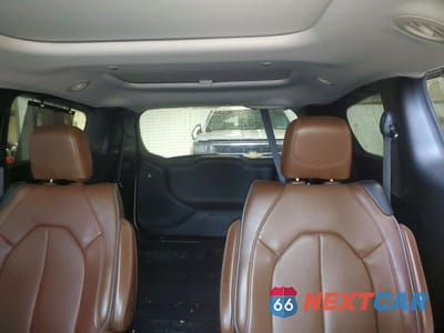 Zdjęcie 10 z 13 samochodu: 2017 CHRYSLER PACIFICA LIMITED VIN:2C4RC1GG3HR560586 - miniatura