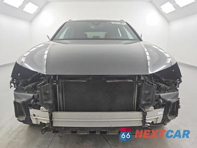 Piąte zdjęcie samochodu w środku: 2023 AUDI SQ8 PREMIUM PLUS VIN:WA1AWBF10PD033978 - miniatura