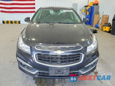 Piąte zdjęcie samochodu w środku: 2015 CHEVROLET CRUZE LT VIN:1G1PC5SB4F7160697 - miniatura