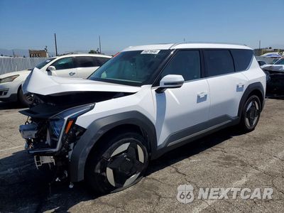 2025 KIA EV9 WIND 5XYAFFS55SG002998 - główne zdjęcie licytacji z USA - miniatura