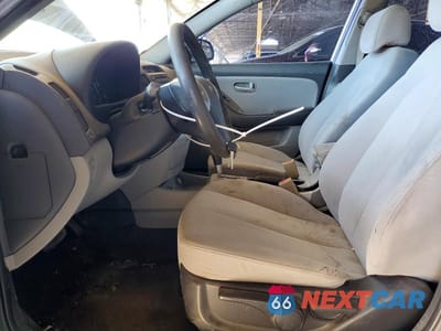 Zdjęcie 7 z 12 samochodu: 2008 HYUNDAI ELANTRA GLS VIN:KMHDU46DX8U352610 - miniatura