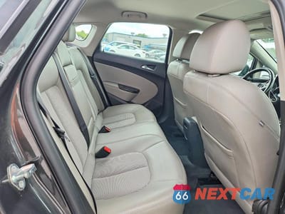 Zdjęcie 10 z 12 samochodu: 2017 BUICK VERANO SPORT TOURING VIN:1G4PR5SK7H4105120 - miniatura