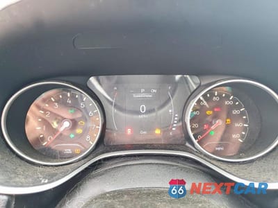 Zdjęcie 9 z 13 samochodu: 2019 JEEP COMPASS LATITUDE VIN:3C4NJDBB3KT839316 - miniatura