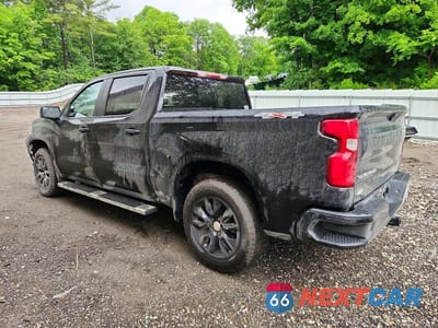 Drugie zdjęcie samochodu z przodu: 2020 CHEVROLET SILVERADO K1500 CUSTOM VIN:3GCPYBEK9LG213493 - miniatura