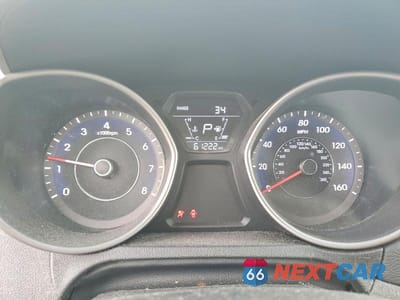 Zdjęcie 9 z 12 samochodu: 2016 HYUNDAI ELANTRA VALUE EDITION VIN:5NPDH4AE8GH685597 - miniatura