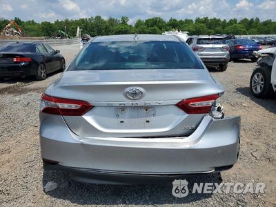 Zdjęcie 6 z 12 samochodu: 2018 TOYOTA CAMRY XLE VIN:4T1B11HKXJU036981 - miniatura