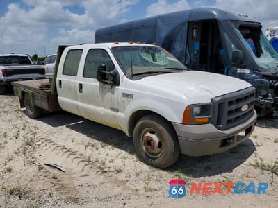 Czwarte zdjęcie samochodu z boku: 2000 FORD F350 SUPER DUTY VIN:1FDWW36F4YED88415 - miniatura