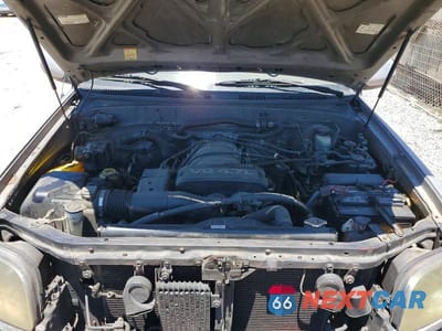 Zdjęcie 12 z 13 samochodu: 2001 TOYOTA TUNDRA ACCESS CAB LIMITED VIN:5TBRT38141S131159 - miniatura