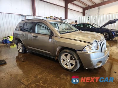 Czwarte zdjęcie samochodu z boku: 2007 JEEP COMPASS VIN:1J8FF47W47D391451 - miniatura