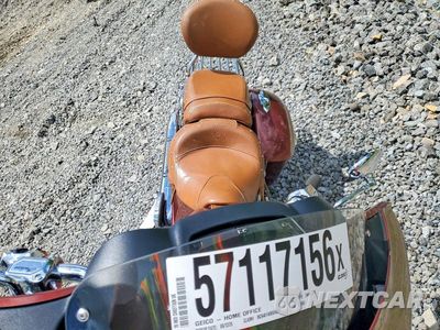 Piąte zdjęcie samochodu w środku: 2019 INDIAN MOTORCYCLE CO. CHIEFTAIN CLASSIC VIN:56KTFAAA0K3375505 - miniatura