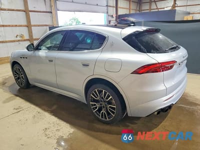 Drugie zdjęcie samochodu z przodu: 2023 MASERATI GRECALE GT VIN:ZN682AVA5P7429283 - miniatura