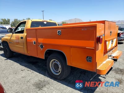 Drugie zdjęcie samochodu z przodu: 2001 DODGE RAM 2500 VIN:3B6KC26Z31M272630 - miniatura