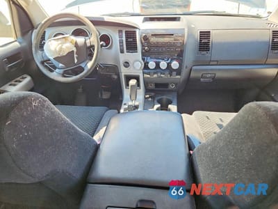 Zdjęcie 8 z 12 samochodu: 2008 TOYOTA TUNDRA SR5 VIN:5TBBT54158S458781 - miniatura