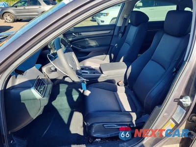 Zdjęcie 7 z 12 samochodu: 2021 HONDA ACCORD LX VIN:1HGCV1F12MA124325 - miniatura