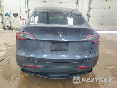 Zdjęcie 6 z 13 samochodu: 2023 TESLA MODEL Y VIN:7SAYGDEE7PF807589 - miniatura