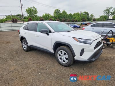 Czwarte zdjęcie samochodu z boku: 2024 TOYOTA RAV4 LE VIN:2T3F1RFV1RC402067 - miniatura