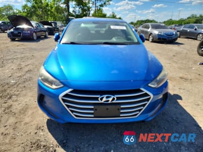 Piąte zdjęcie samochodu w środku: 2017 HYUNDAI ELANTRA SE VIN:5NPD84LF1HH042547 - miniatura