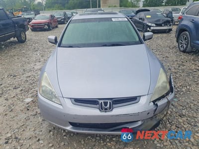 Piąte zdjęcie samochodu w środku: 2004 HONDA ACCORD EX VIN:1HGCM66524A088297 - miniatura