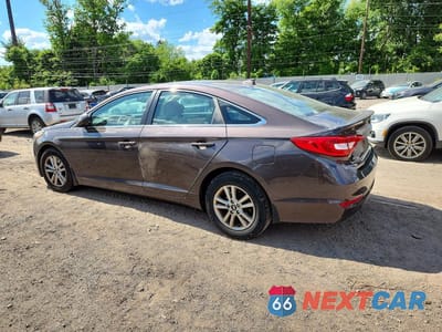 Drugie zdjęcie samochodu z przodu: 2017 HYUNDAI SONATA SE VIN:5NPE24AF9HH457625 - miniatura