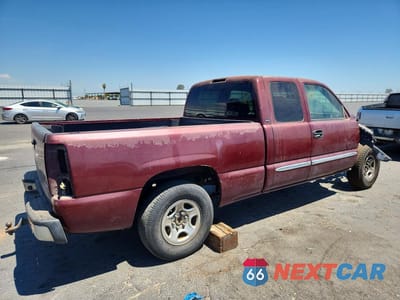 Trzecie zdjęcie samochodu z tyłu: 2004 GMC NEW SIERRA C1500 VIN:1GTEC19V04Z180955 - miniatura