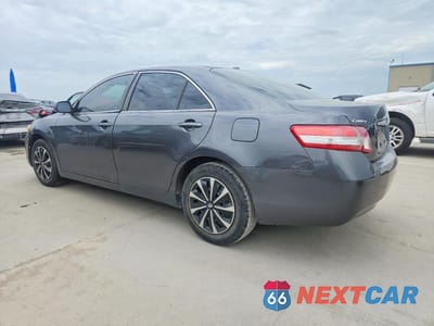 Drugie zdjęcie samochodu z przodu: 2011 TOYOTA CAMRY LE VIN:4T1BF3EK2BU610332 - miniatura