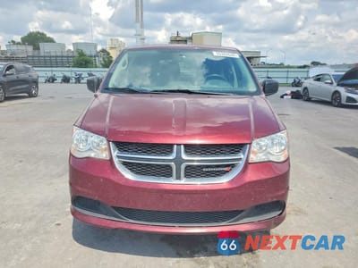 Piąte zdjęcie samochodu w środku: 2018 DODGE GRAND CARAVAN SE VIN:2C4RDGBG4JR180556 - miniatura