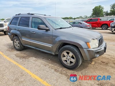 Czwarte zdjęcie samochodu z boku: 2007 JEEP GRAND CHEROKEE LIMITED VIN:1J8HR58267C580013 - miniatura