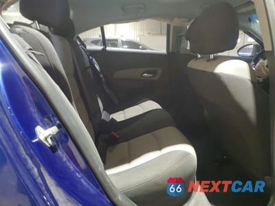 Zdjęcie 10 z 13 samochodu: 2012 CHEVROLET CRUZE LS VIN:1G1PD5SH6C7382946 - miniatura