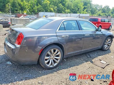 Trzecie zdjęcie samochodu z tyłu: 2019 CHRYSLER 300 LIMITED VIN:2C3CCAEG4KH612107 - miniatura
