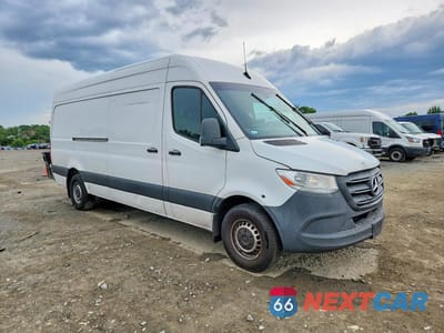 Czwarte zdjęcie samochodu z boku: 2022 MERCEDES-BENZ SPRINTER 2500 DELIVERY VAN VIN:W1Y4ECHY2NT097900 - miniatura