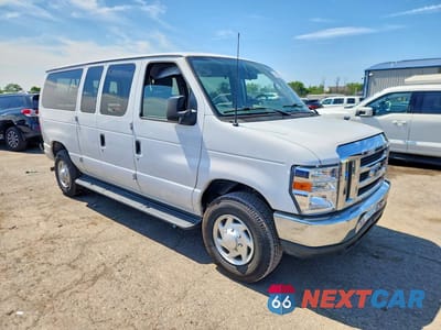 Czwarte zdjęcie samochodu z boku: 2014 FORD ECONOLINE E350 SUPER DUTY WAGON VIN:1FBNE3BL8EDB00190 - miniatura