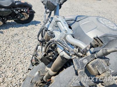 Zdjęcie 7 z 8 samochodu: 2021 BMW F 900 R VIN:WB10K1307M6E75031 - miniatura