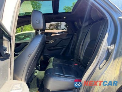 Zdjęcie 6 z 10 samochodu: 2019 JAGUAR F-PACE PRESTIGE VIN:SADCK2GX2KA601028 - miniatura