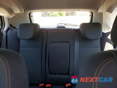 Zdjęcie 10 z 13 samochodu: 2017 CHEVROLET TRAX LS VIN:3GNCJNSB0HL161136 - miniatura