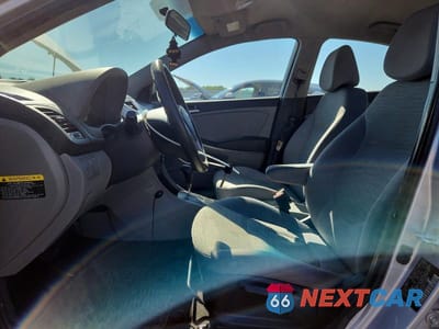Zdjęcie 7 z 12 samochodu: 2017 HYUNDAI ACCENT SE VIN:KMHCT4AE0HU318609 - miniatura