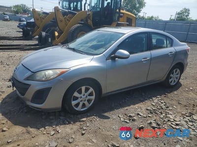 2010 MAZDA 3 I JM1BL1SG2A1244518 - główne zdjęcie licytacji z USA - miniatura